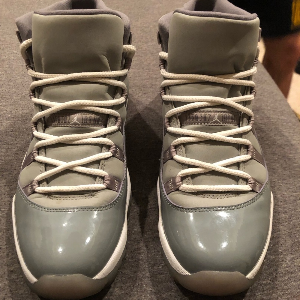 Nike Air Jordan Retro 11s cool grey